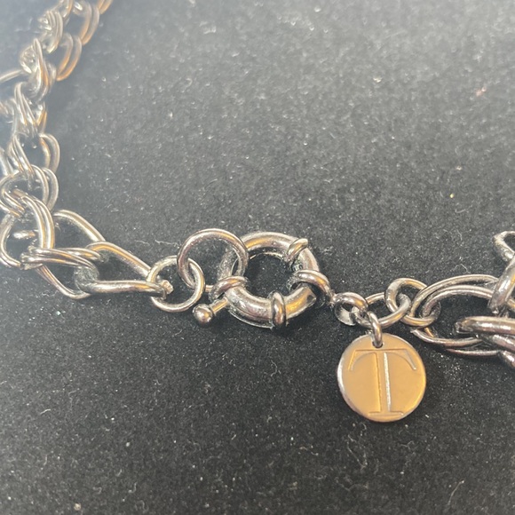 36" Long Talbots Multi Chain Style Silver & Dark Grey Tone Necklace - Picture 9 of 14